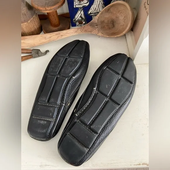 Prada - Picture 5 of 5